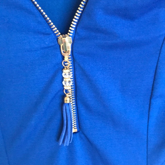 Suzy Shier péplum top in blue - Picture 4 of 6